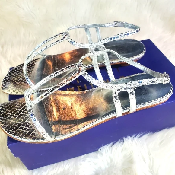STUART WEITZMAN SILVER SERPENT LOW HEEL SANDAL - Picture 3 of 8